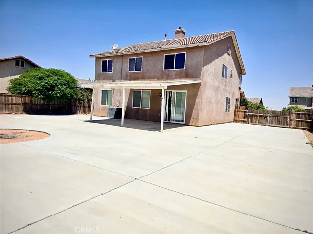 13377 Porter Creek Street, Oak Hills, California 92344