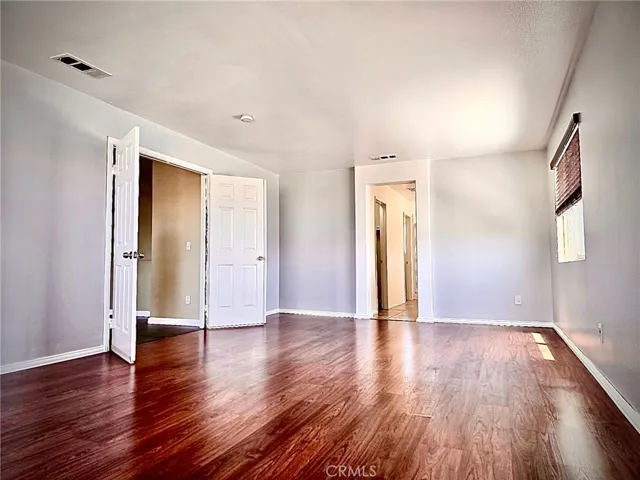 13377 Porter Creek Street, Oak Hills, California 92344