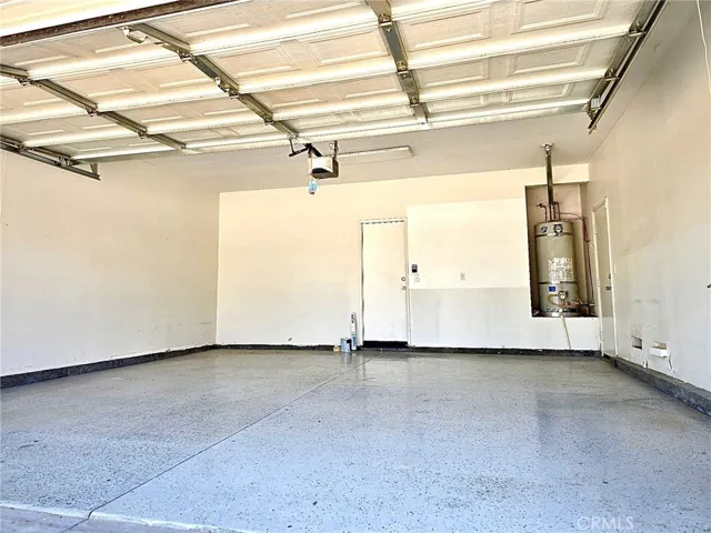 13377 Porter Creek Street, Oak Hills, California 92344