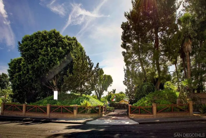 5553 Scenic View Dr, Yorba Linda, California 92886