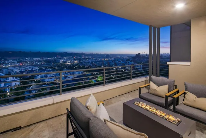 2779 Via Alta Pl, San Diego, California 92108