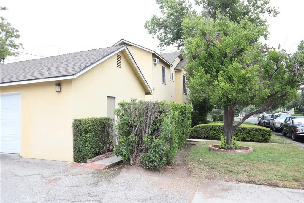 11755 Moorpark Street, Studio City, California 91604 home-pic-4