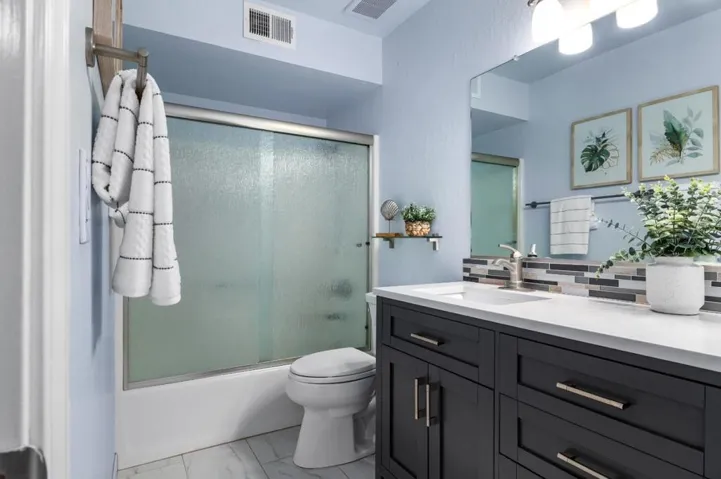 3360 Houts Drive A, Santa Cruz, California 95065