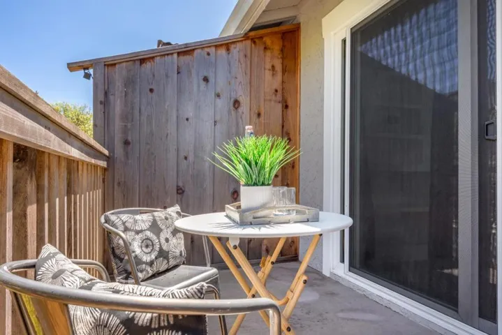 3360 Houts Drive A, Santa Cruz, California 95065