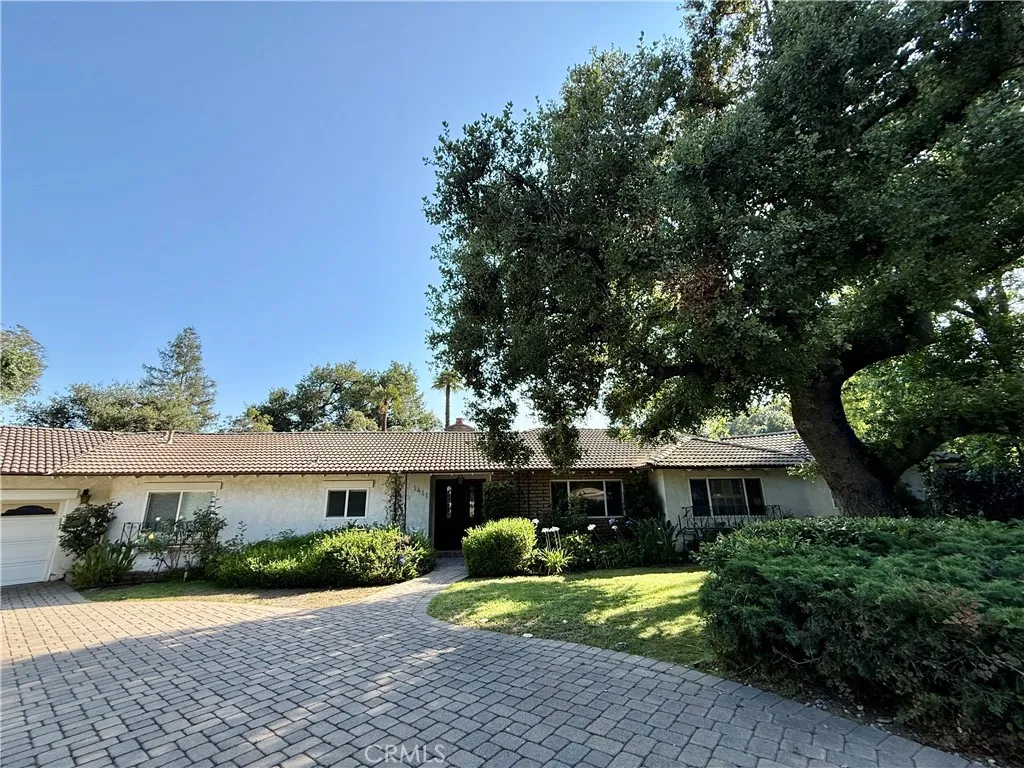 1411 Green Oaks Drive, Arcadia, California 91006, 5 Bedrooms Bedrooms, ,3 BathroomsBathrooms,Residential Lease,For Rent,Green Oaks,AR25131406