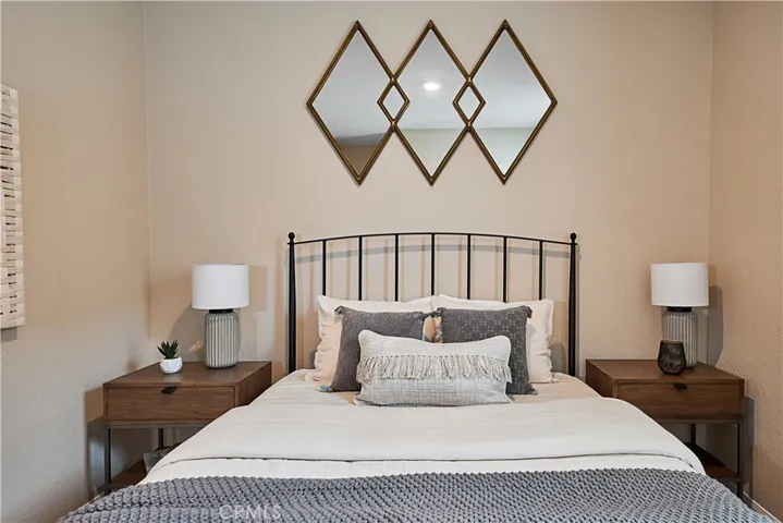 22814 Saddleback Avenue, Apple Valley, California 92307