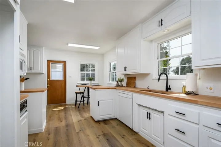8150 Ocean View Avenue, Whittier, California 90602