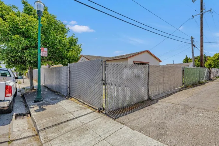 1449 Dakota Avenue, San Mateo, California 94401