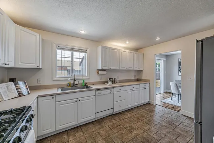 1449 Dakota Avenue, San Mateo, California 94401