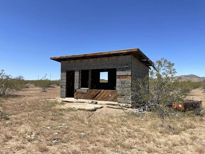 216 Jesse Road, Landers, California 92285 home-pic-20