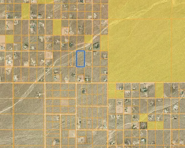 216 Jesse Road, Landers, California 92285 home-pic-24