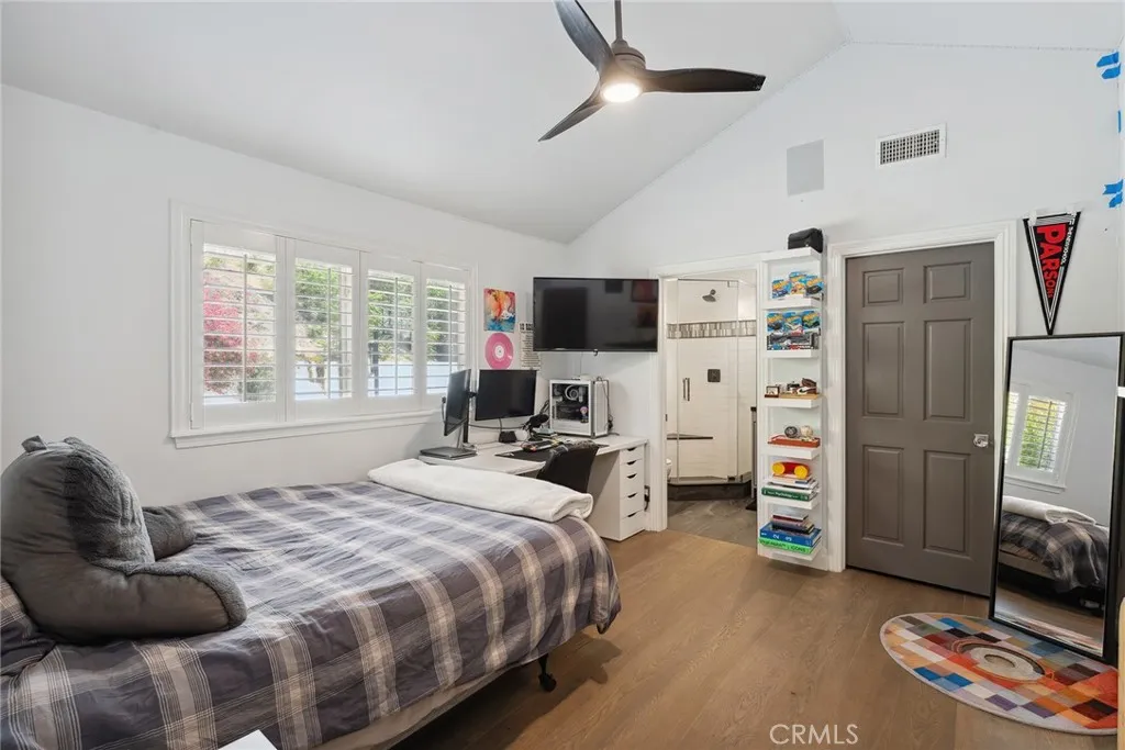 24311 Sylvan Glen Road, Calabasas, California 91302 home-pic-15