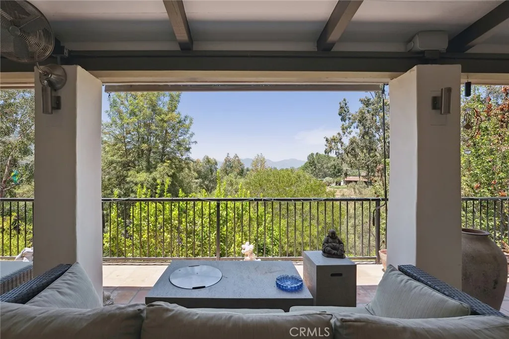 24311 Sylvan Glen Road, Calabasas, California 91302 home-pic-29