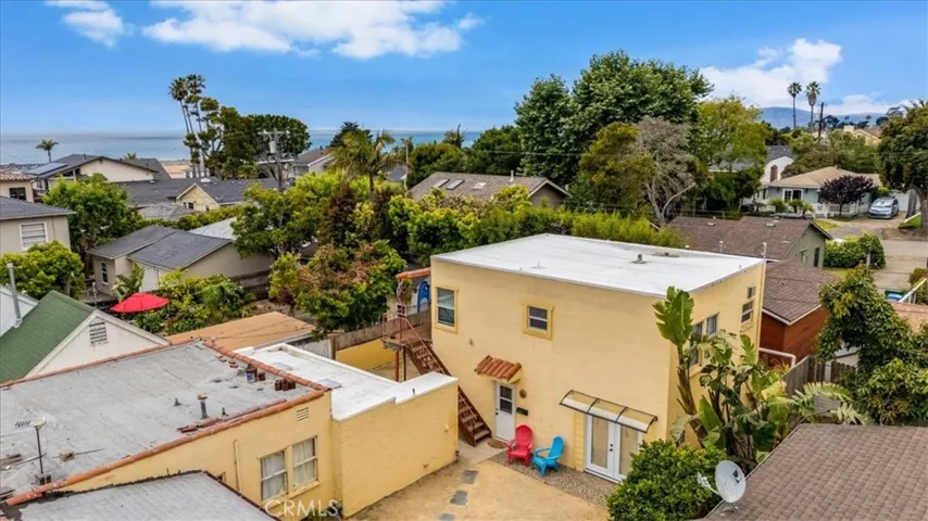 226 Montecito Avenue, Pismo Beach, California 93449