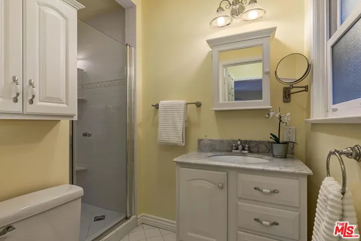 400 S Bentley Avenue, Los Angeles, California 90049