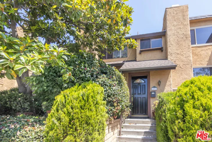 14311 Hartsook Street, Sherman Oaks, California 91423