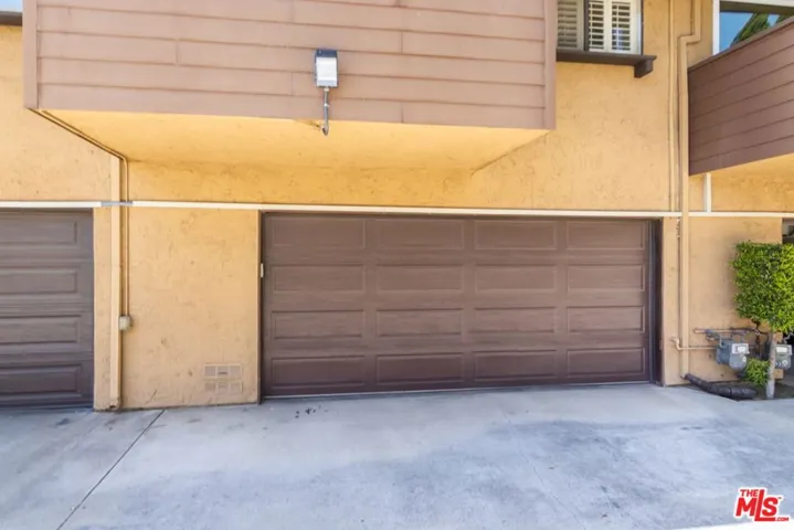 your own pvt garage!