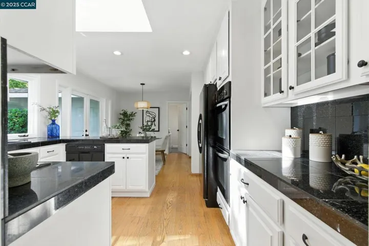 575 Old Orchard Dr, Danville, California 94526