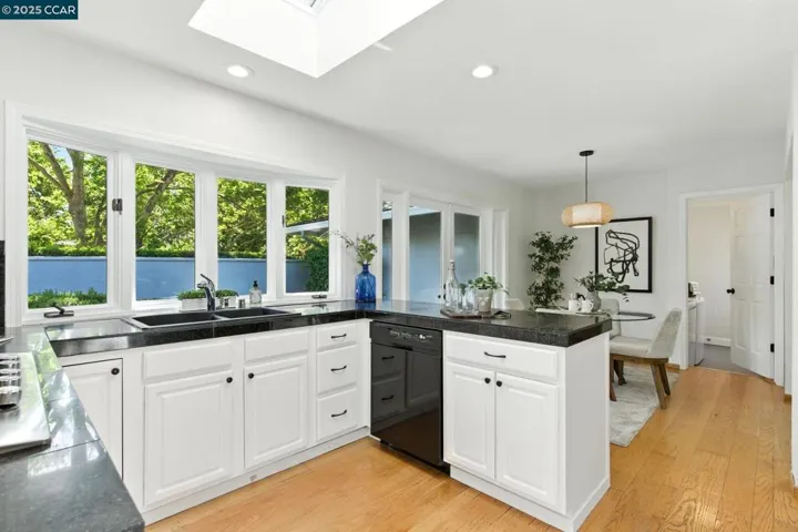 575 Old Orchard Dr, Danville, California 94526
