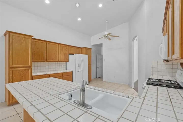 68744 Durango Road, Cathedral City, California 92234