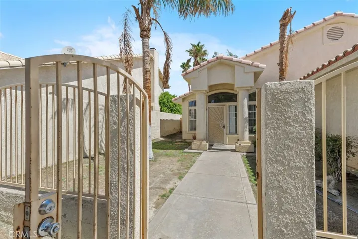 68744 Durango Road, Cathedral City, California 92234