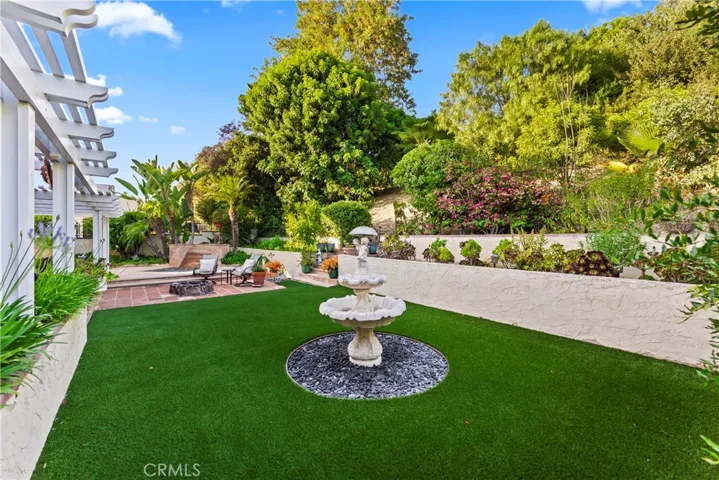 24236 Via San Clemente, Mission Viejo, California 92692