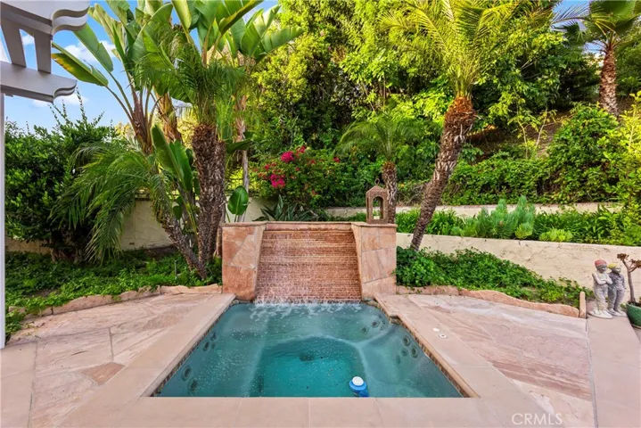 24236 Via San Clemente, Mission Viejo, California 92692