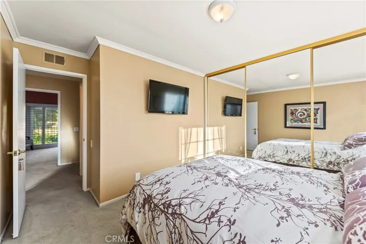Guest Room 1