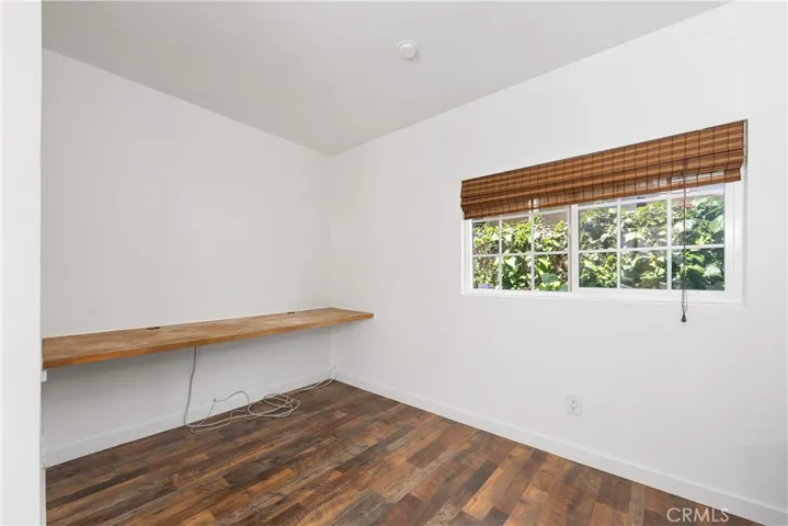 1944 Chariton Street, Los Angeles, California 90034
