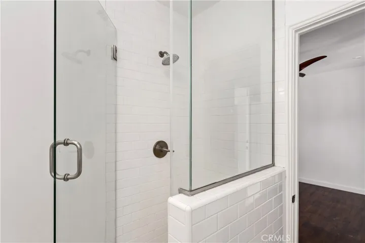 1944 Chariton Street, Los Angeles, California 90034