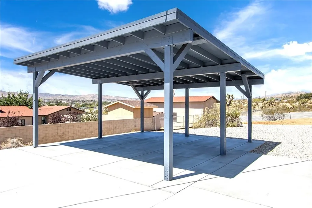6060 Linda Lee Drive, Yucca Valley, California 92284 home-pic-20