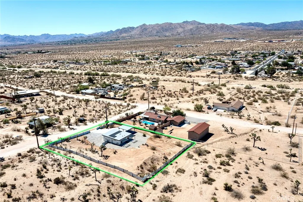 6060 Linda Lee Drive, Yucca Valley, California 92284 home-pic-28