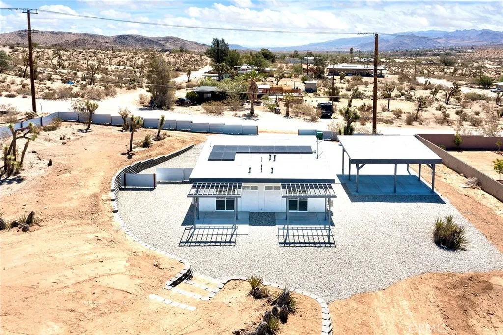 6060 Linda Lee Drive, Yucca Valley, California 92284 home-pic-27