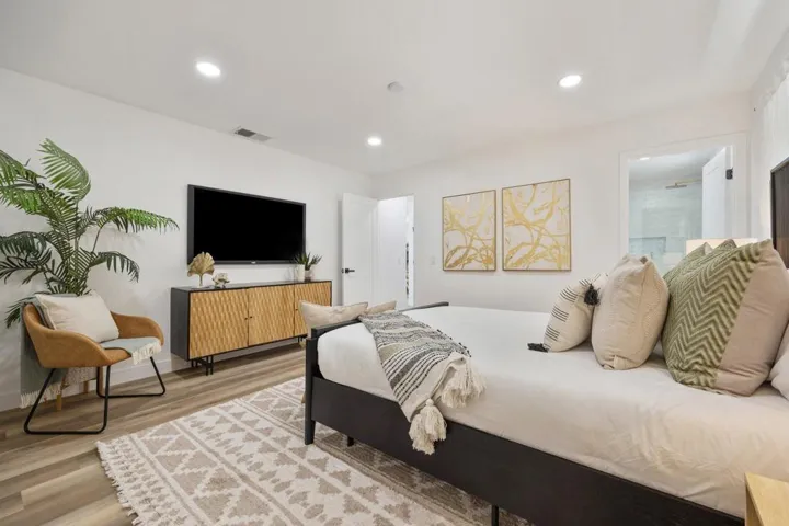 33-web-or-mls-8M4A2398