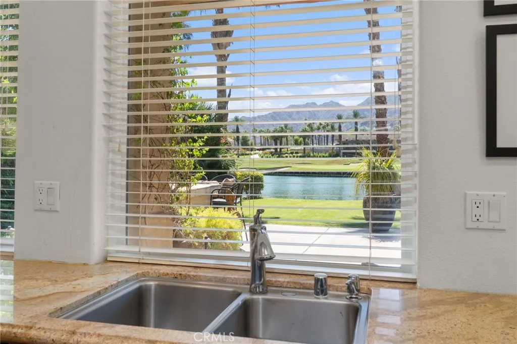 56102 Baltusrol, La Quinta, California 92253 home-pic-32