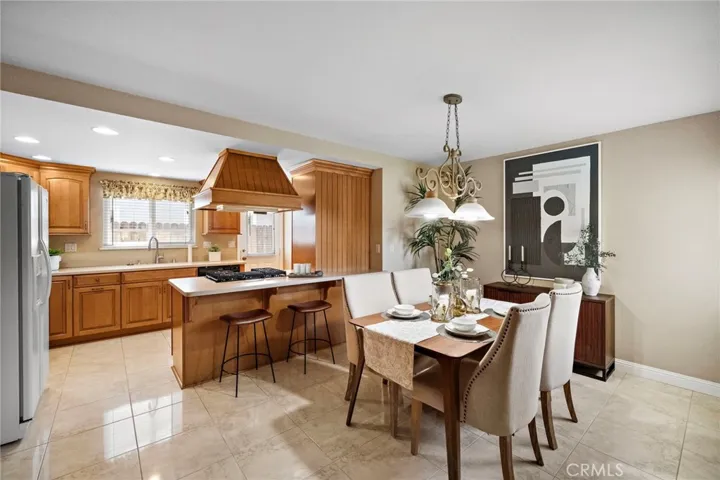 18452 Tamarind Street, Fountain Valley, California 92708