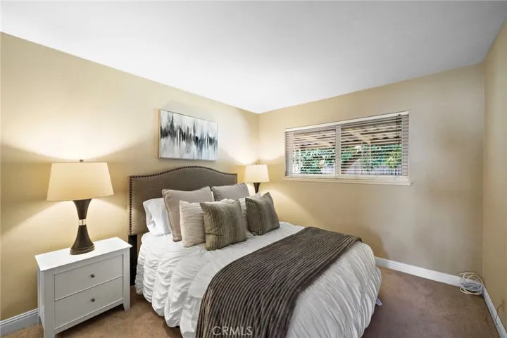2nd Guest Bedroom Dual Pane Windows