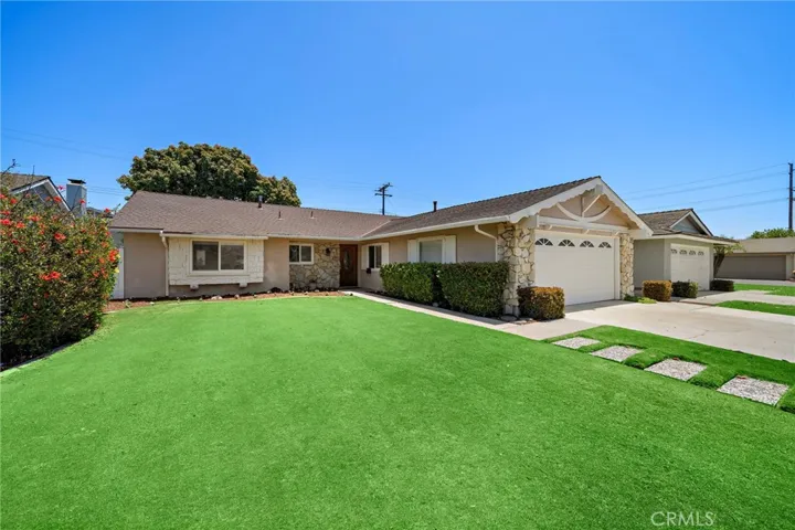 4 bedroom, 2.5 bath single-level Meadow Home