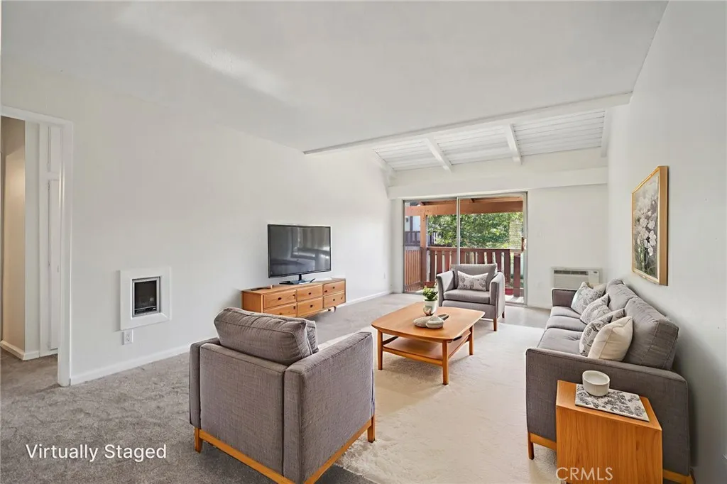 1010 W Macarthur Boulevard 24, Santa Ana, California 92707 home-pic-5