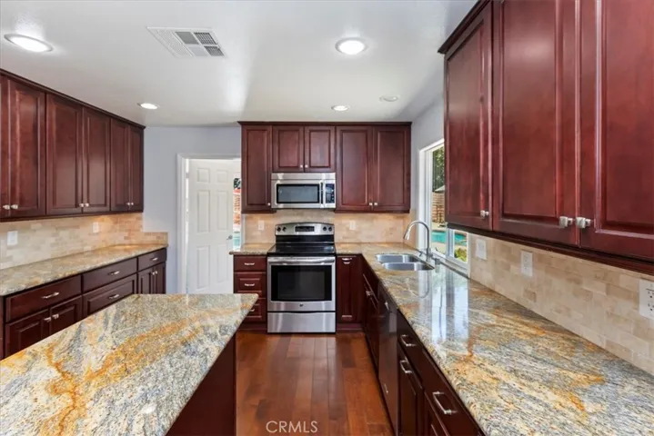 6401 Percival Drive, Riverside, California 92506