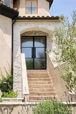 507 Sapphire Street, Redondo Beach, California 90277