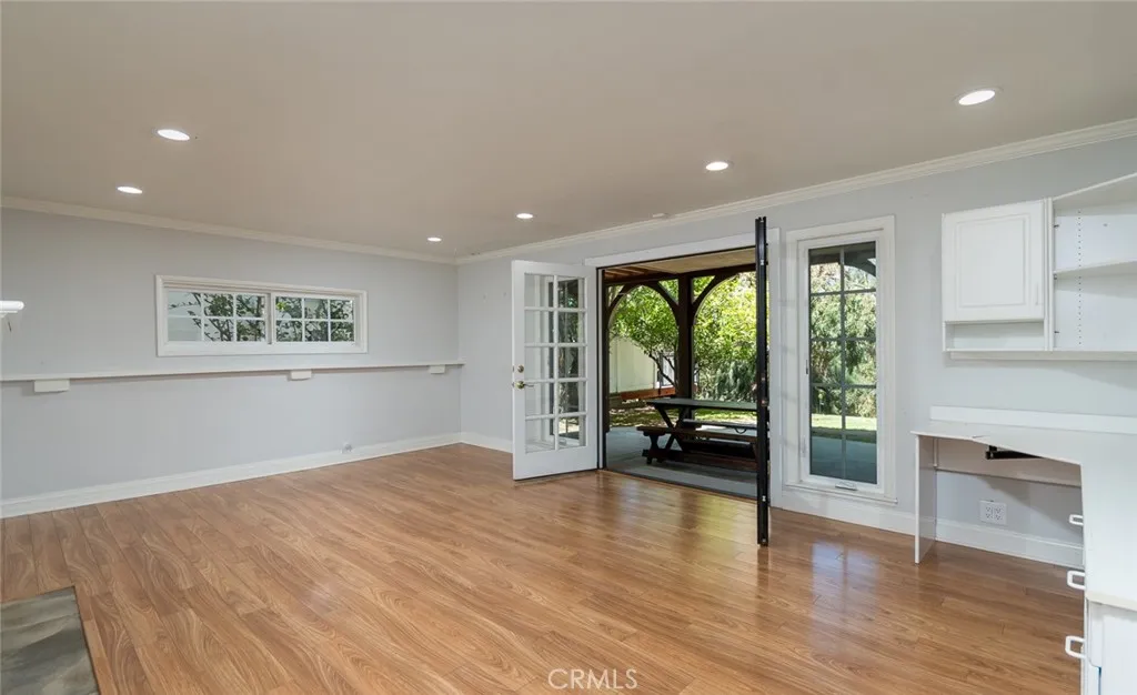 1835 Las Flores Drive, Glendale, California 91207 home-pic-34