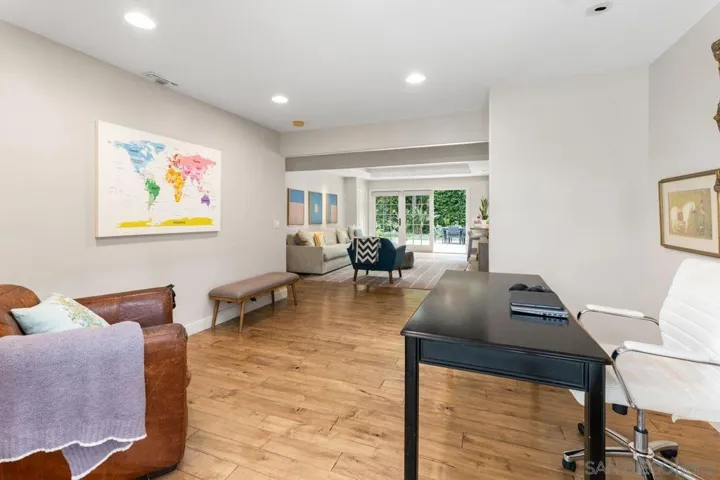 2676 Caminito Prado, La Jolla, California 92037