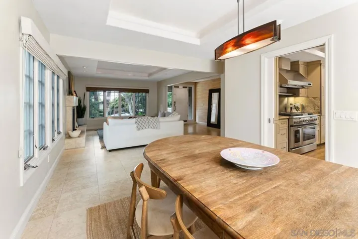 2676 Caminito Prado, La Jolla, California 92037