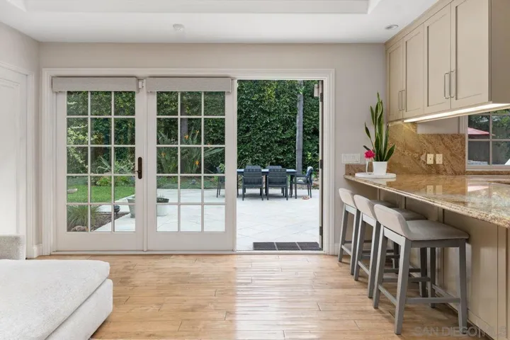 2676 Caminito Prado, La Jolla, California 92037