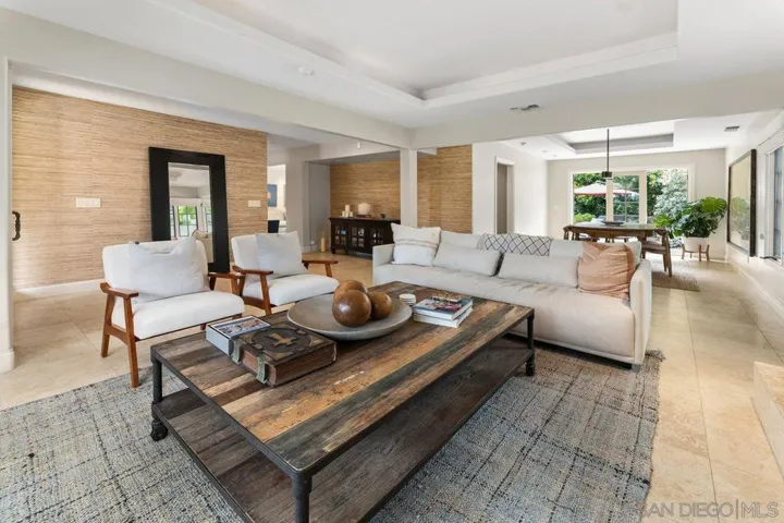 2676 Caminito Prado, La Jolla, California 92037
