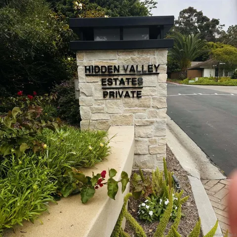 2676 Caminito Prado, La Jolla, California 92037