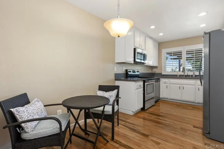 2072 Golden Circle Drive, Escondido, California 92026