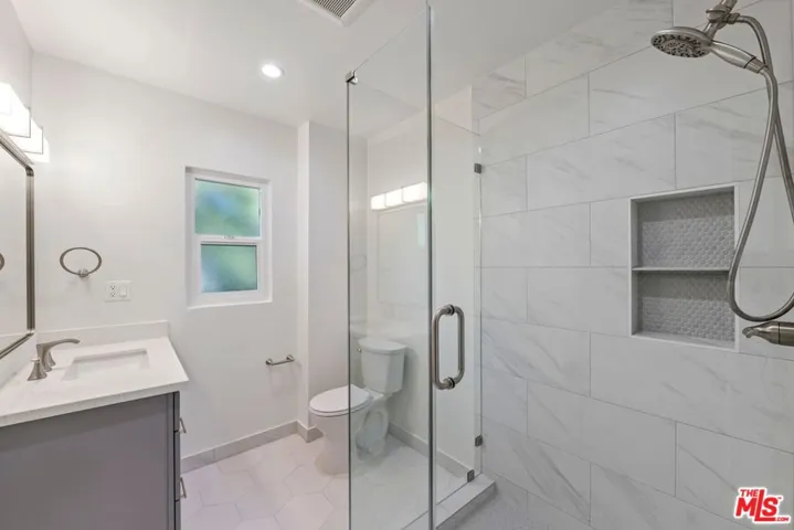 1248 N Crescent Heights Boulevard 3, West Hollywood, California 90046