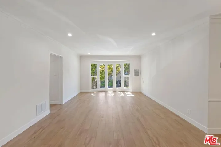 1248 N Crescent Heights Boulevard 3, West Hollywood, California 90046